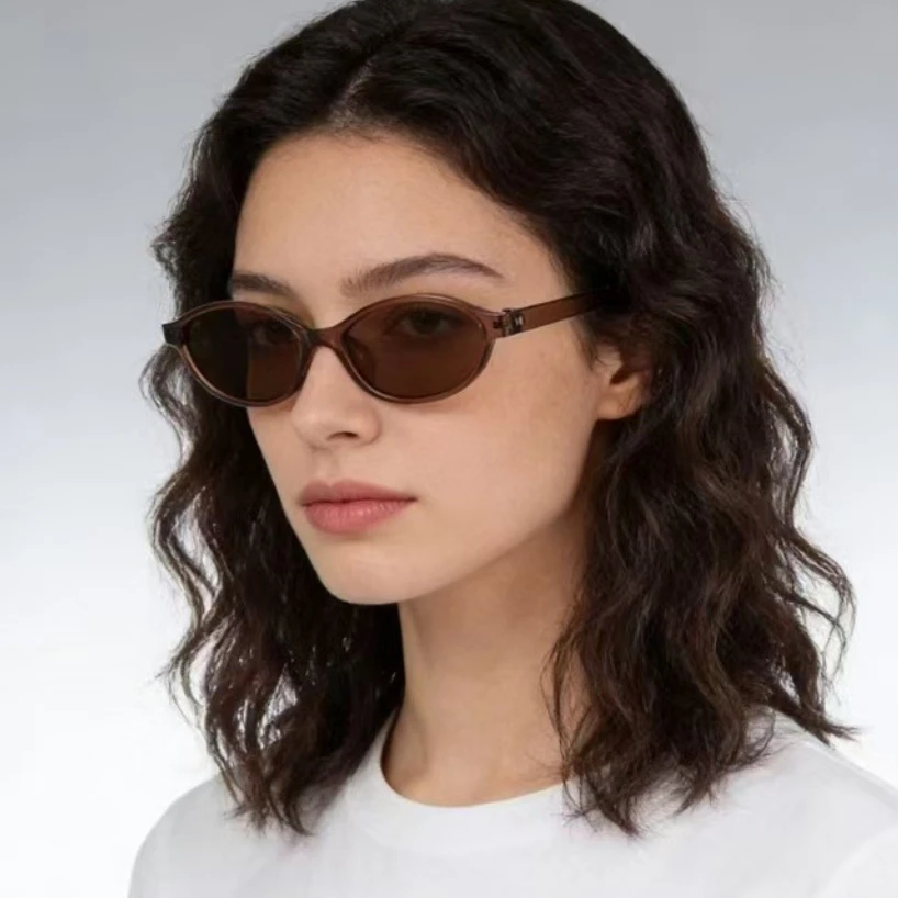 Kleine ovale Sonnenbrille für  – Designer Sunglasses Bewertung und Preis
