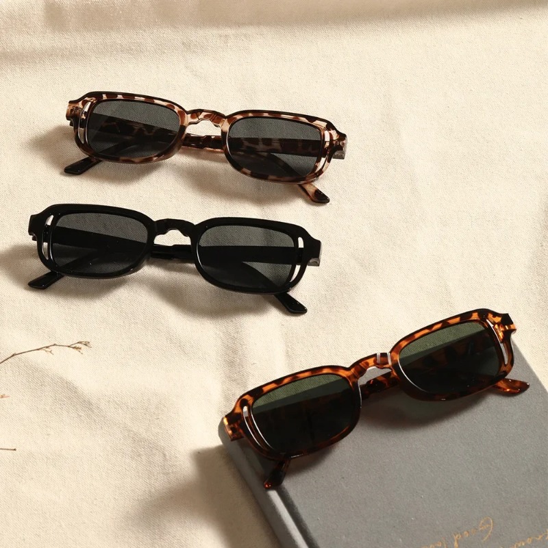 Luxuriöse Rechteckige Sonnenbr – Designer Sunglasses Bewertung und Preis